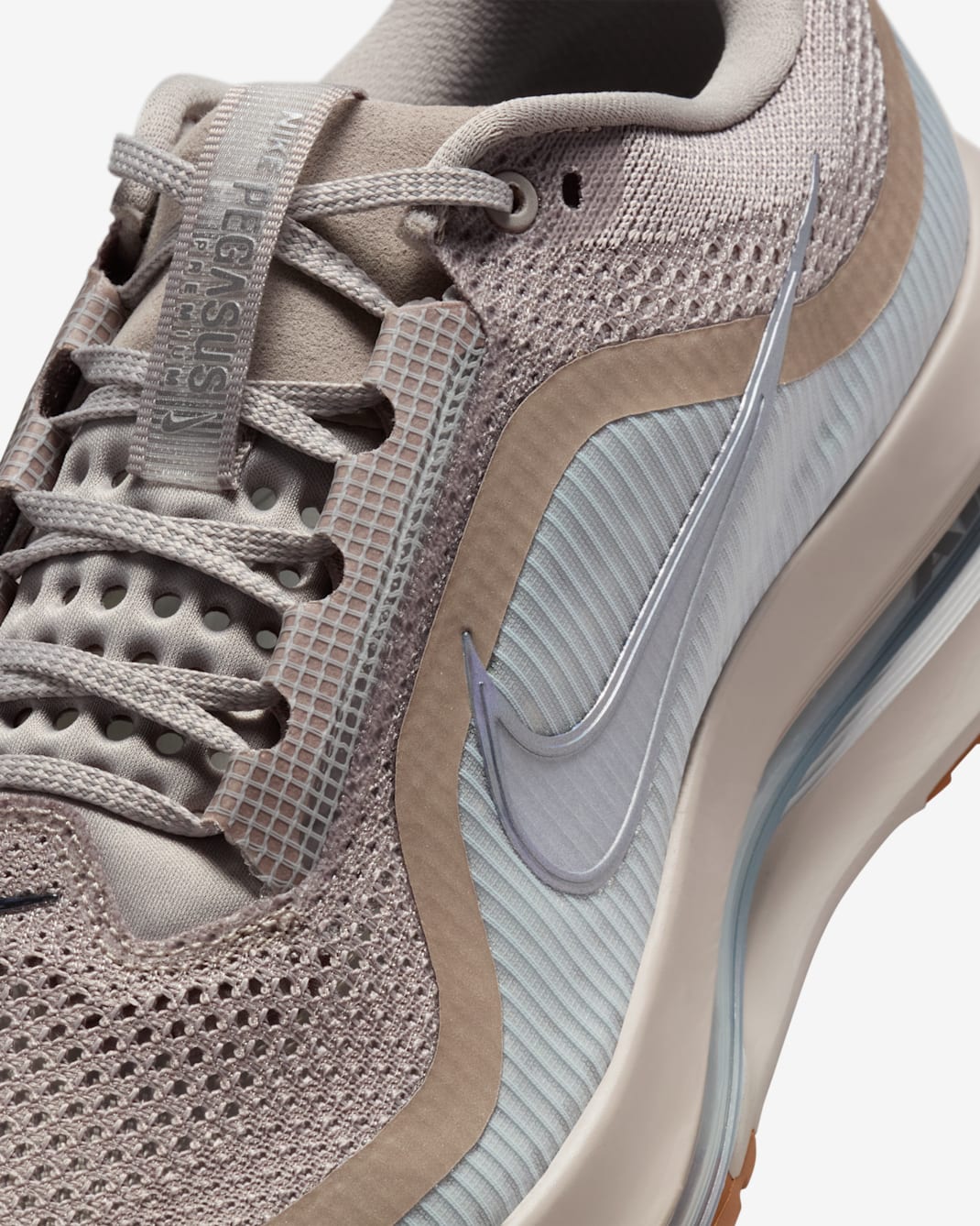 Nike Pegasus Premium